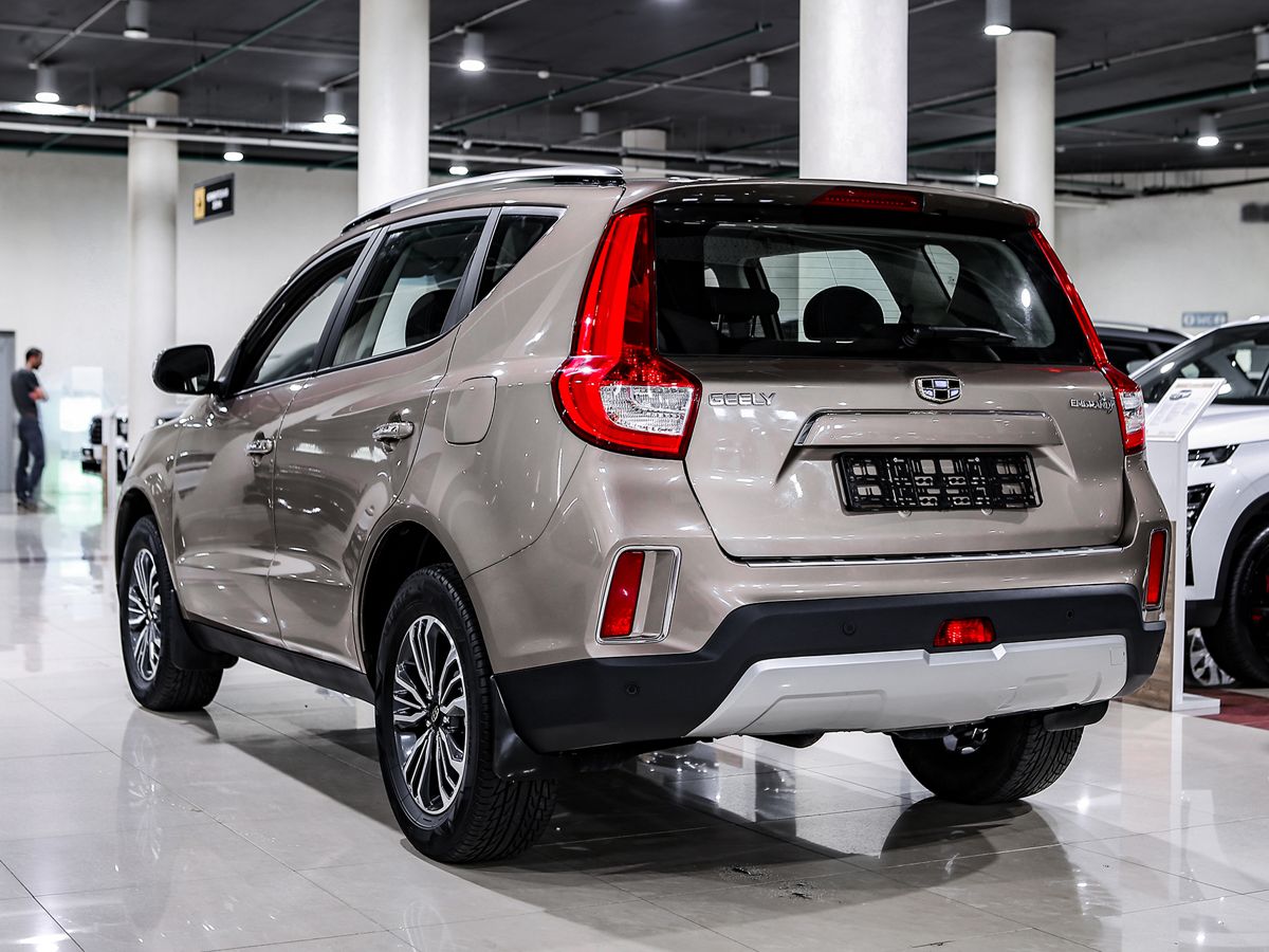 Купить Emgrand X7 с пробегом