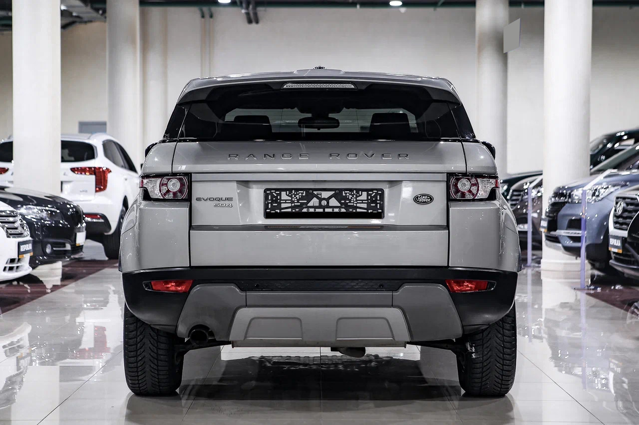 Купить Range Rover Evoque с пробегом