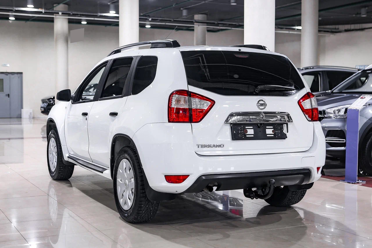 Купить Terrano с пробегом