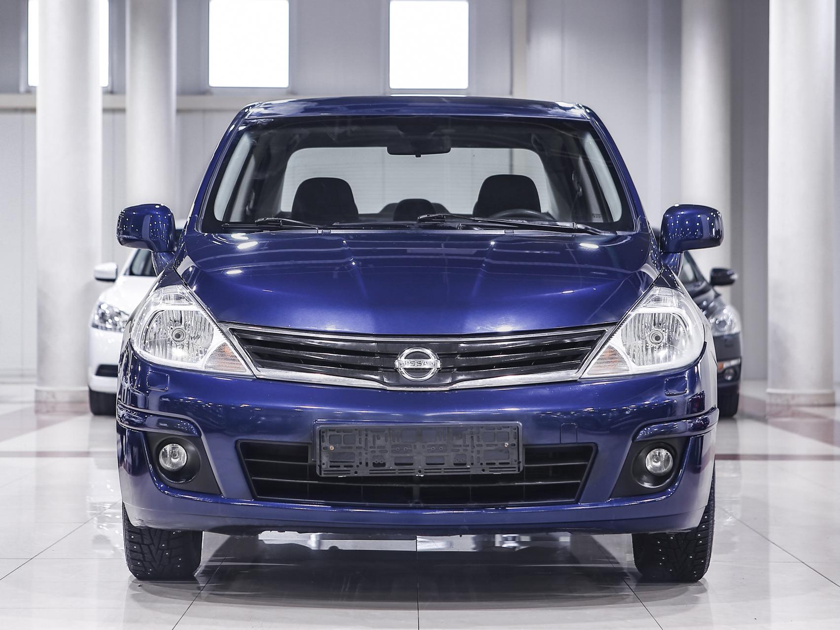 Купить Tiida с пробегом