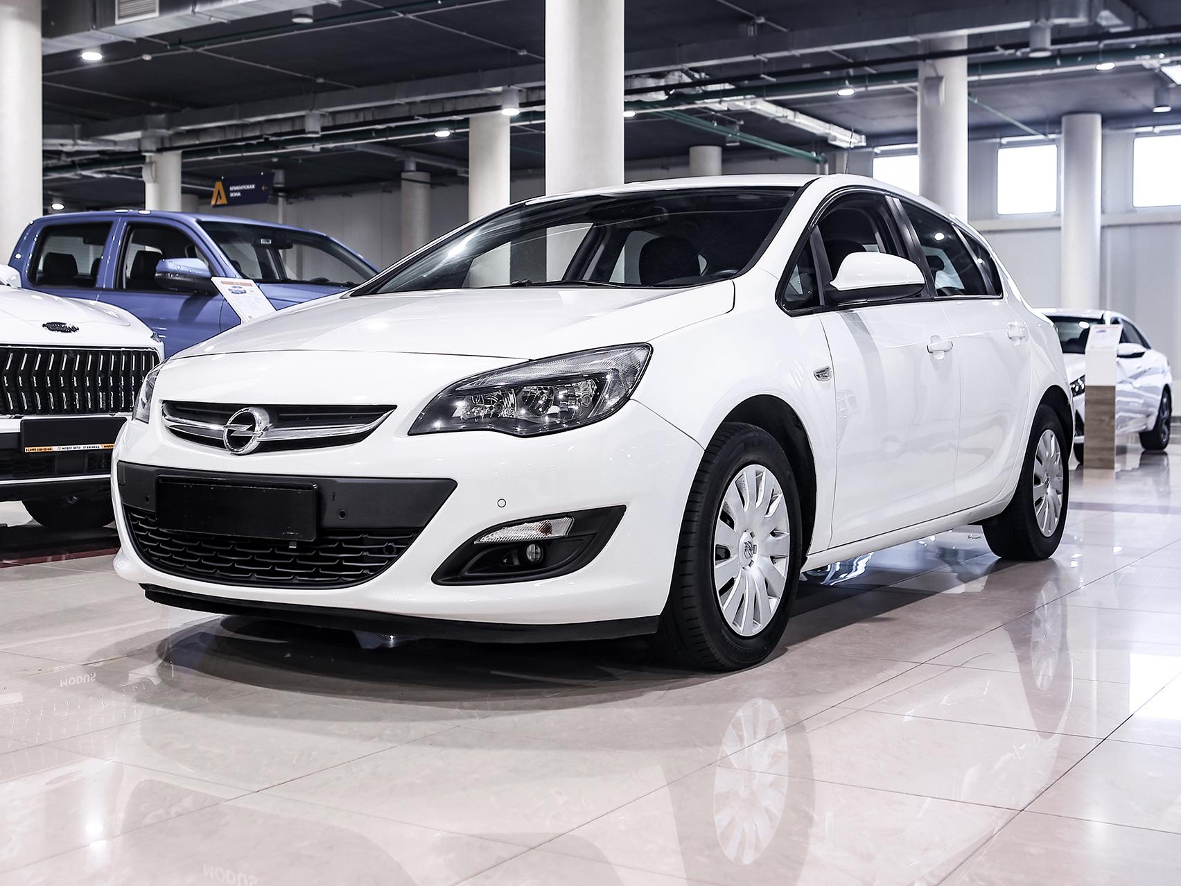 Купить Astra с пробегом